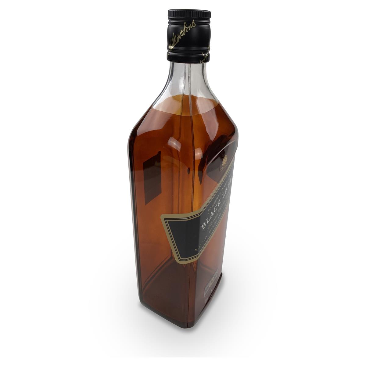 1x Johnnie Walker Rum show butelka 3l – Widok 3