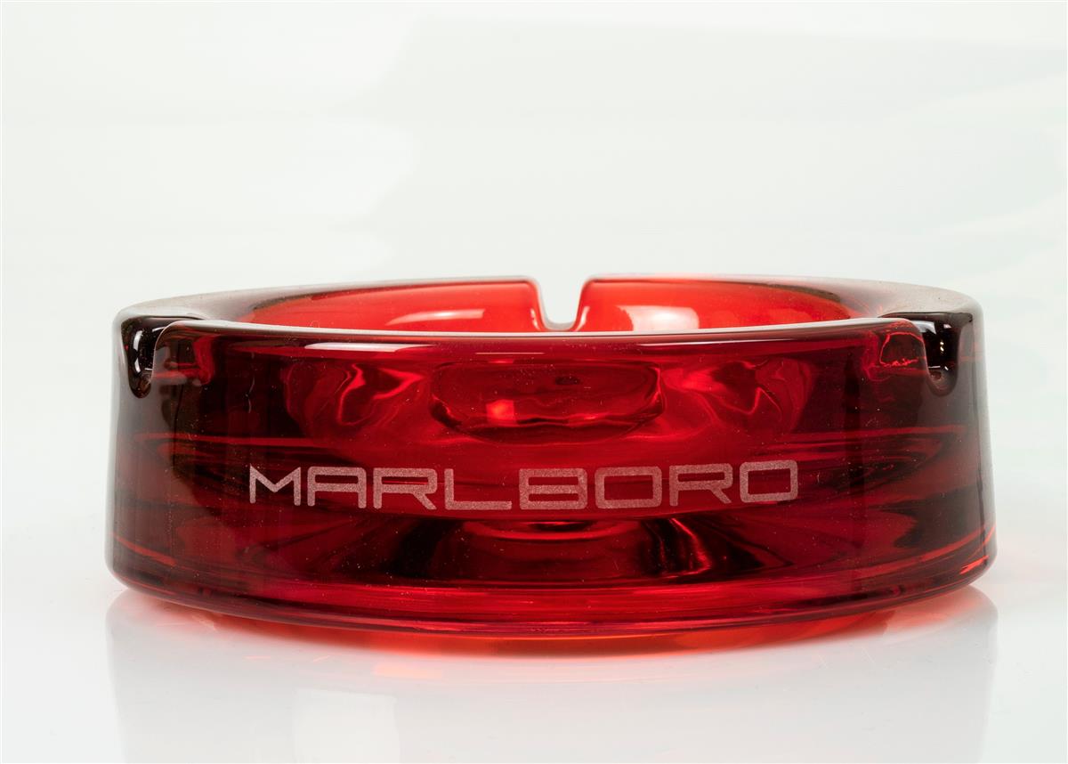 1x popielniczka do papierosów Marlboro z czerwonego szkła – Widok 3