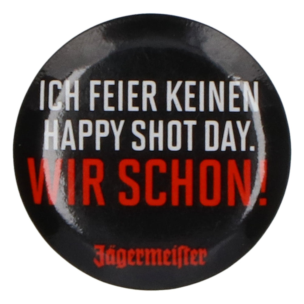 Przypinka z likierem Jägermeister: „Ja nie świętuję Happy Shot Day. My natomiast tak!”