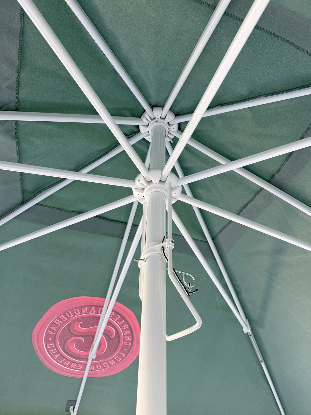 Parasol do ginu Tanqueray 3x3 m z oświetleniem LED – do browaru, lokalu gastronomicznego, ogródka piwnego – Widok 2