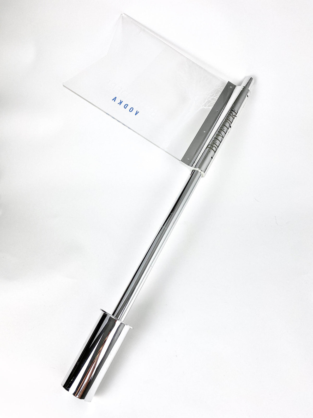 1x Belvedere Vodka flaga LED plastik 1,75l – Widok 2