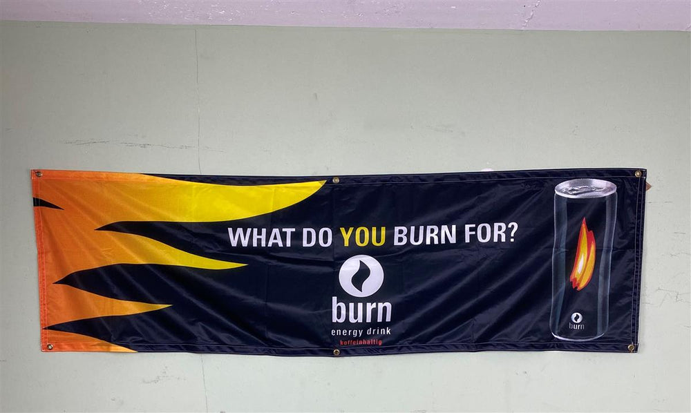 1x flaga Burn Energy 180x60 Po co palisz?