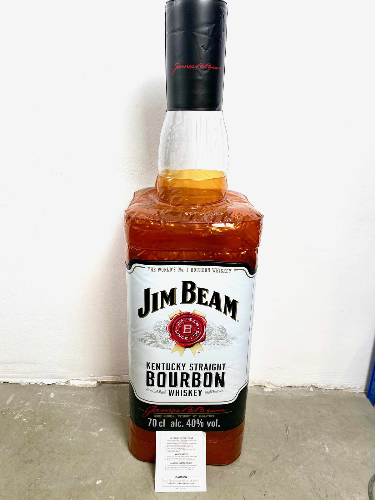 1x Nadmuchiwana butelka whiskey Jim Beam 1m