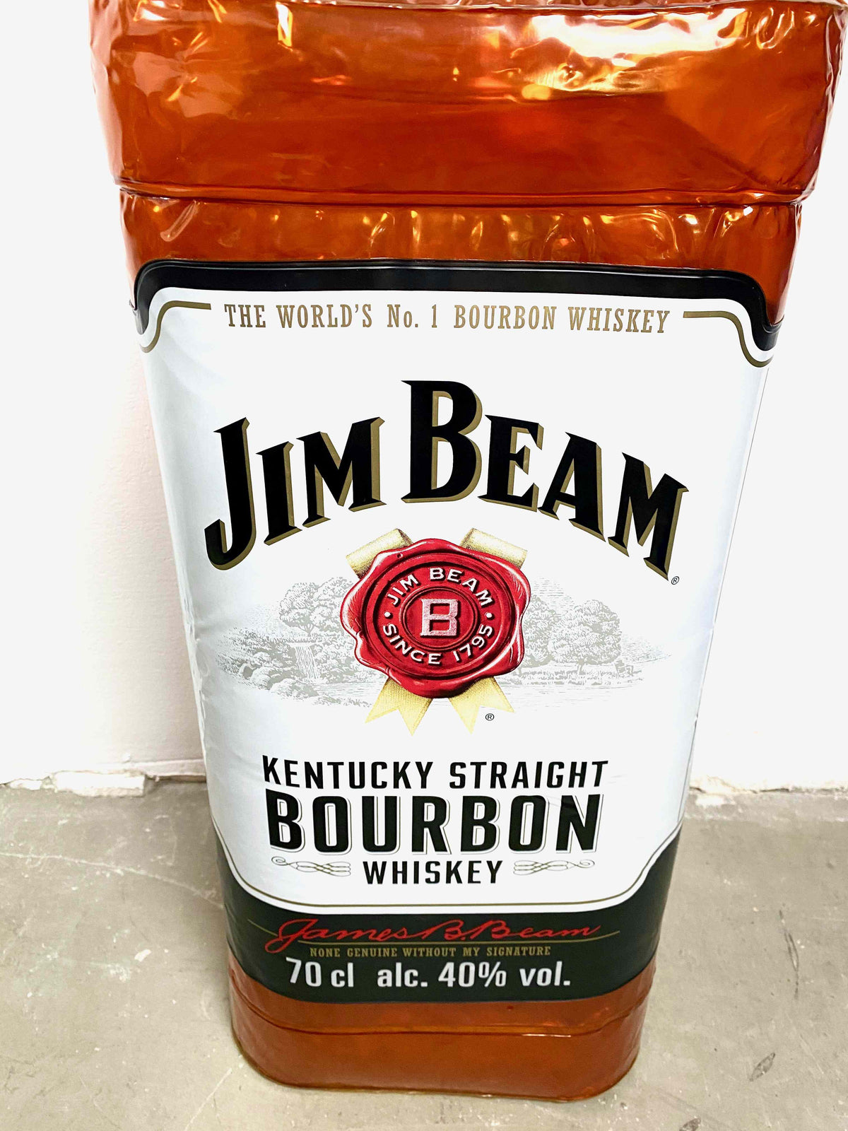 1x Nadmuchiwana butelka whiskey Jim Beam 1m – Widok 2