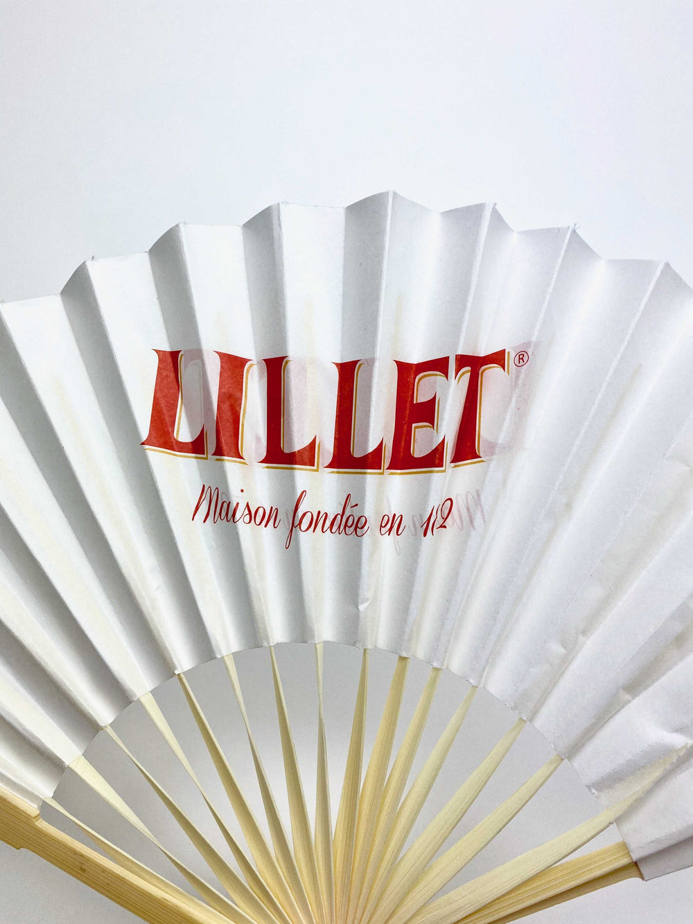 1x drewniany wachlarz aperitifu Lillet + papier