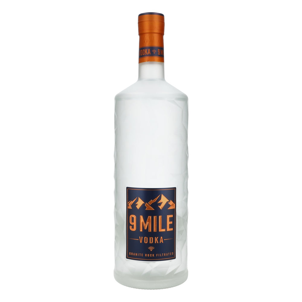 Wódka 9 Mile, butelka 3 l, 37,5% obj. alkoholu, z pompką