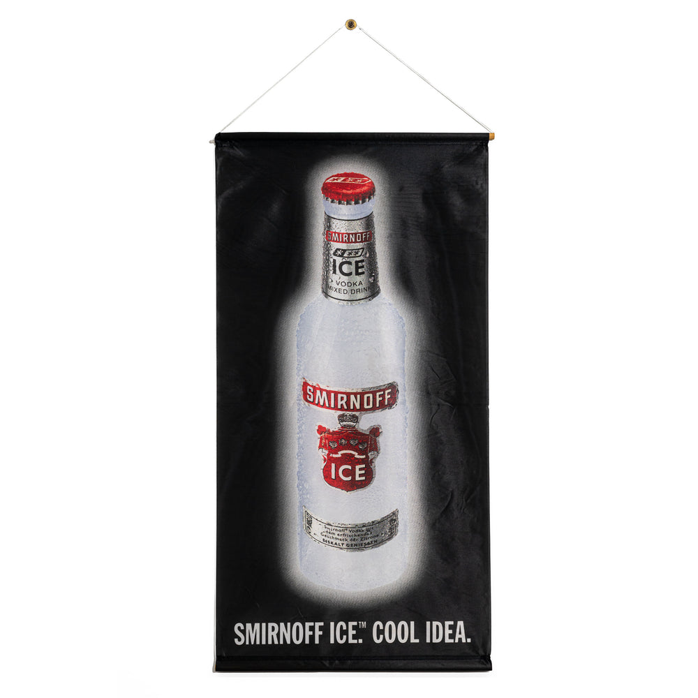 Wisząca reklama w formie banera Smirnoff Vodka, czarna
